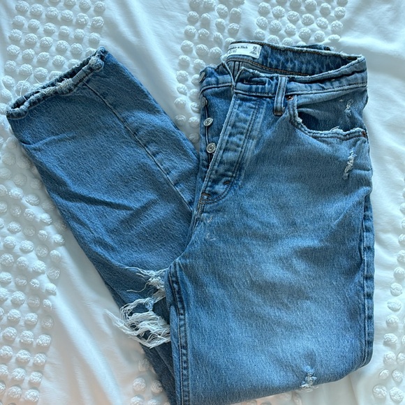 Abercrombie High Rise Ripped Dad Jeans - Picture 2 of 2